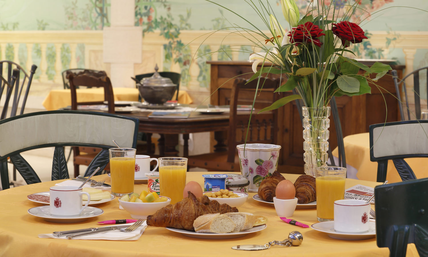 Jardin d hiver - petit dejeuner 02